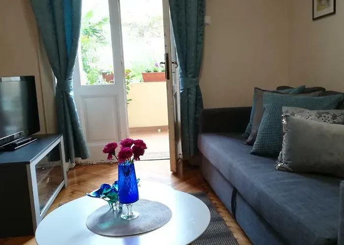 Apartment Tina