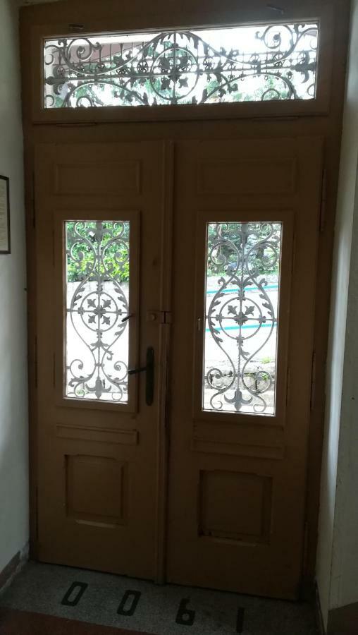Apartament Tina